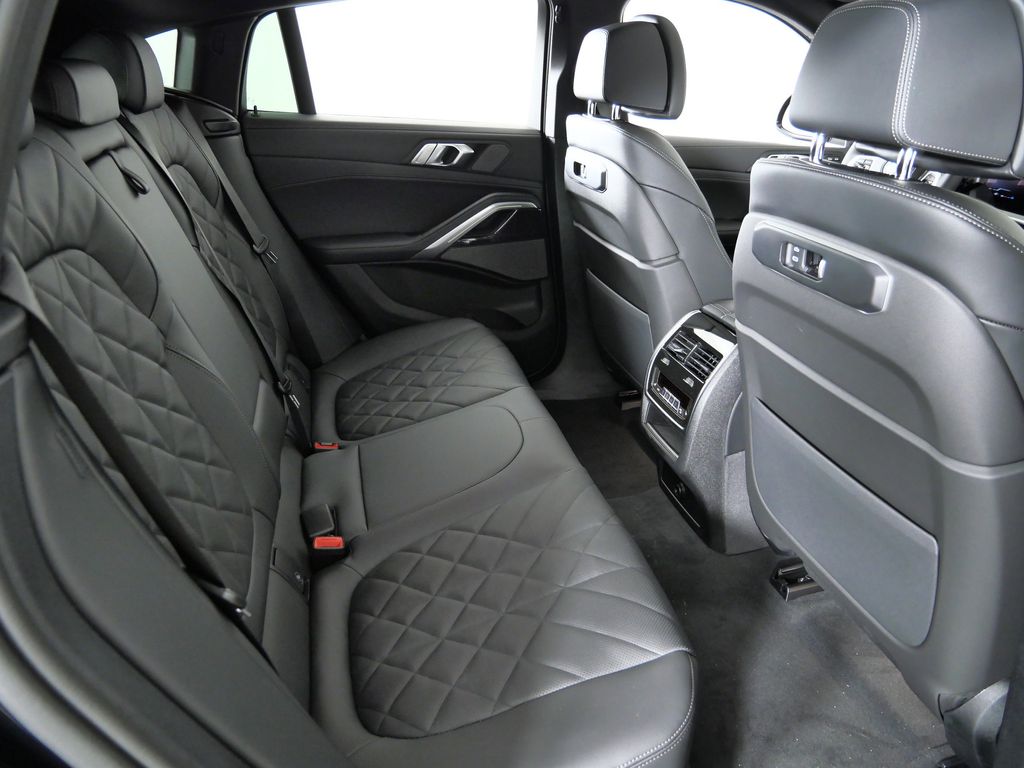 Thumbnail: 2026 BMW X6 - 26