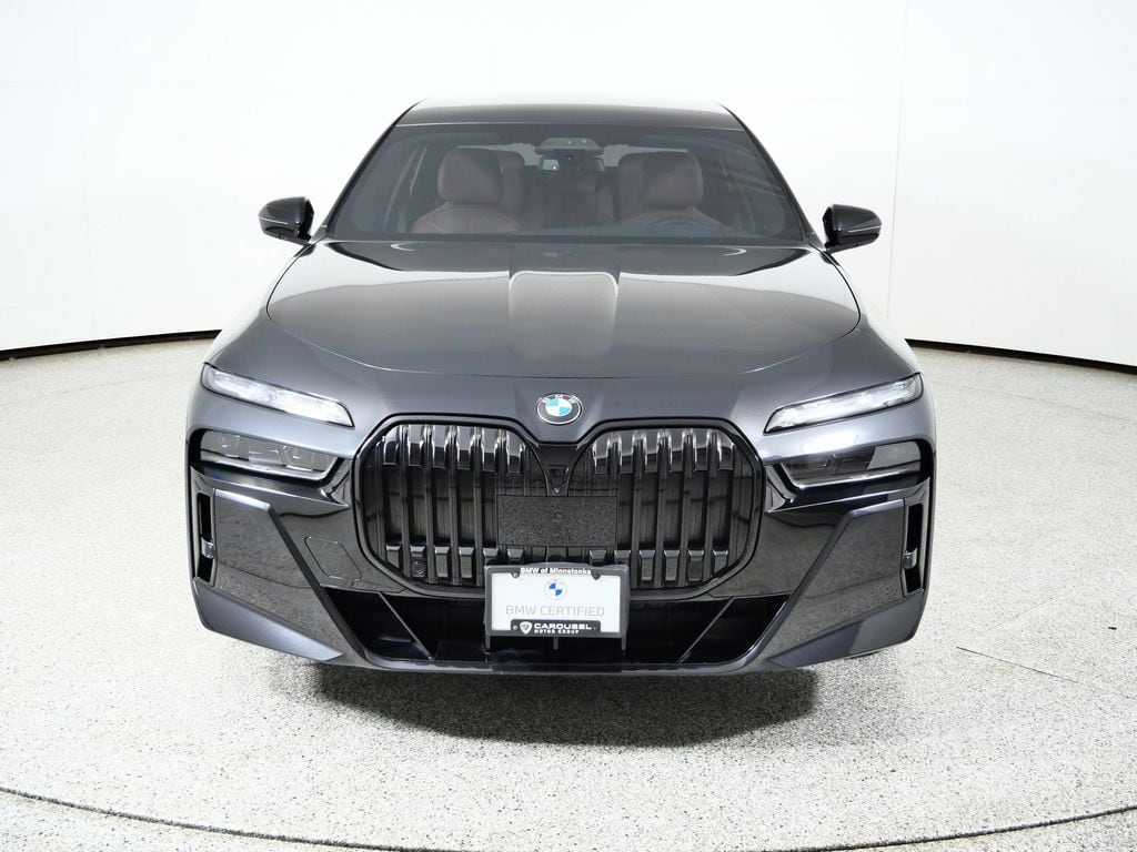 Thumbnail: 2023 BMW 7 Series - 3