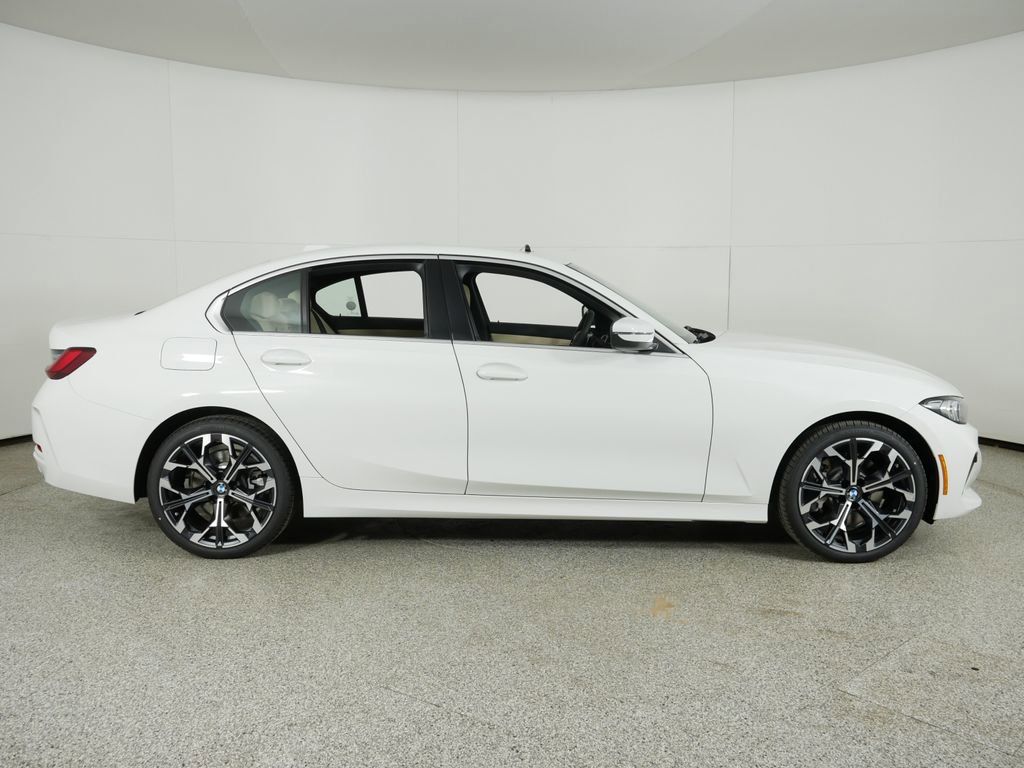 Thumbnail: 2025 BMW 3 Series - 9