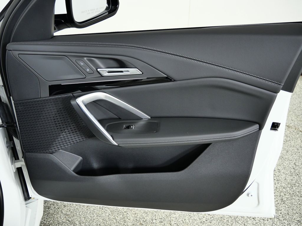 Thumbnail: 2026 BMW X1 - 19