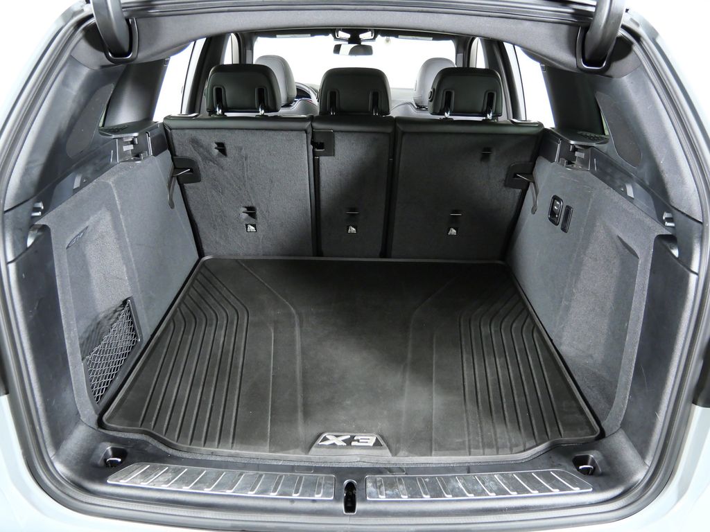 Thumbnail: 2023 BMW X3 - 32