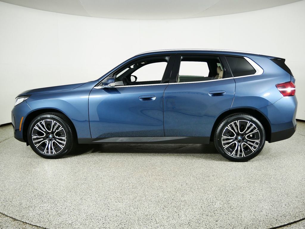 Thumbnail: 2025 BMW X3 - 16