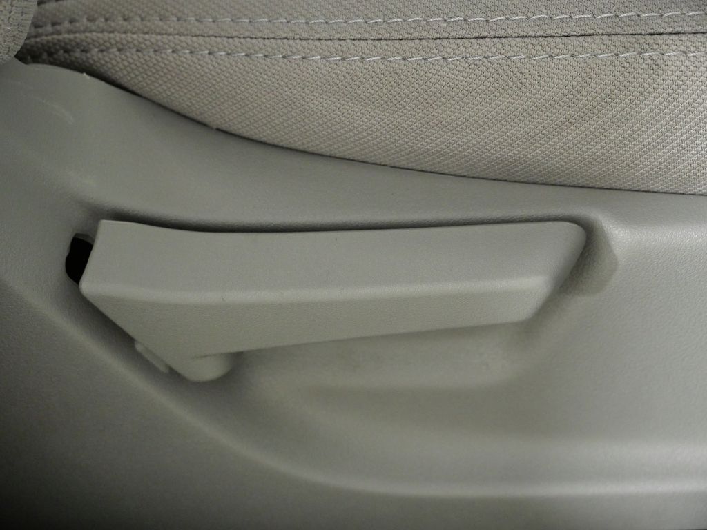 Thumbnail: 2015 Subaru Forester - 23