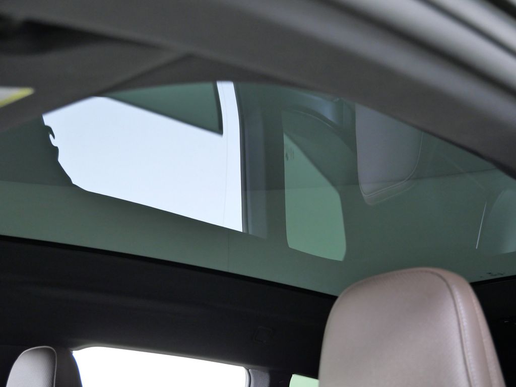 Thumbnail: 2025 BMW iX - 23