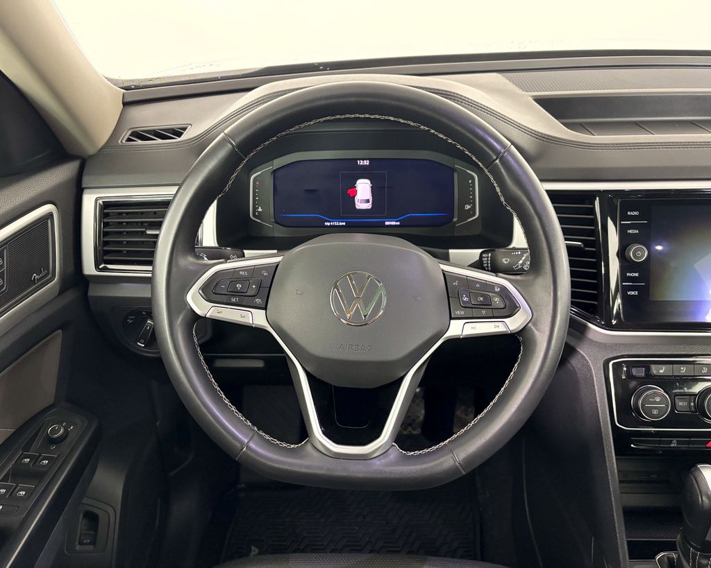 Thumbnail: 2021 Volkswagen Atlas - 8