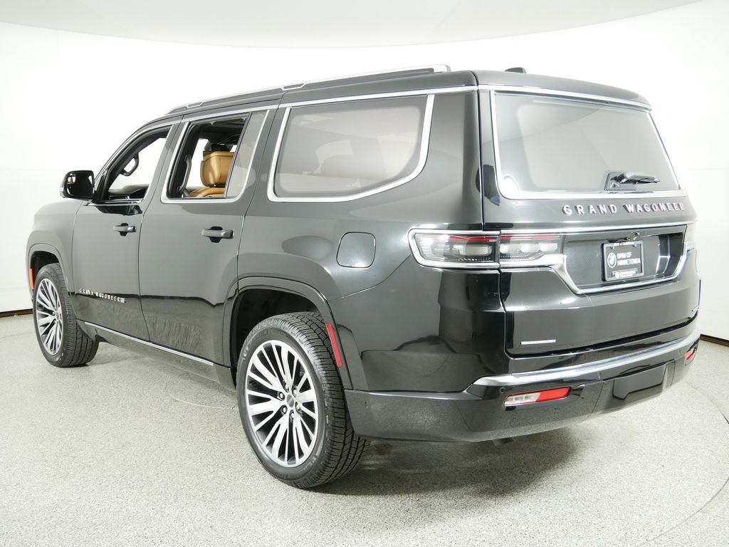 2022 Jeep Grand Wagoneer Series III 14