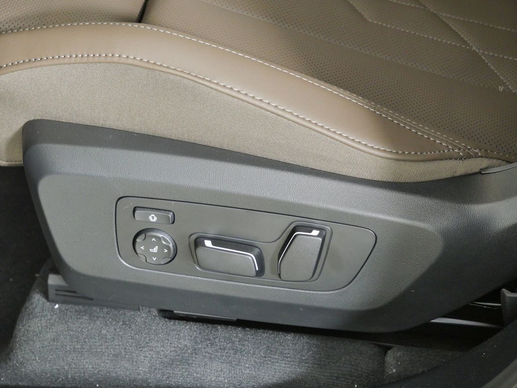 Thumbnail: 2026 BMW X3 - 38