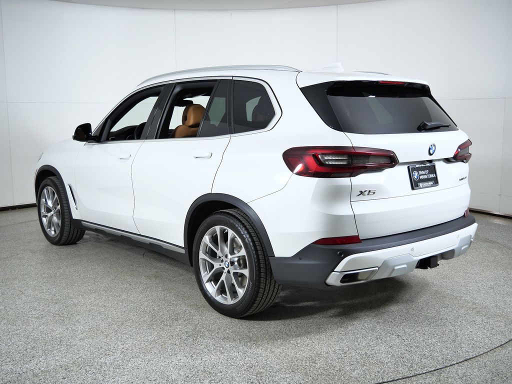 Thumbnail: 2023 BMW X5 - 17