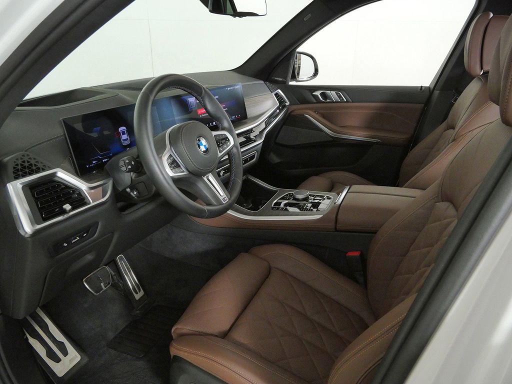 Thumbnail: 2025 BMW X5 - 39