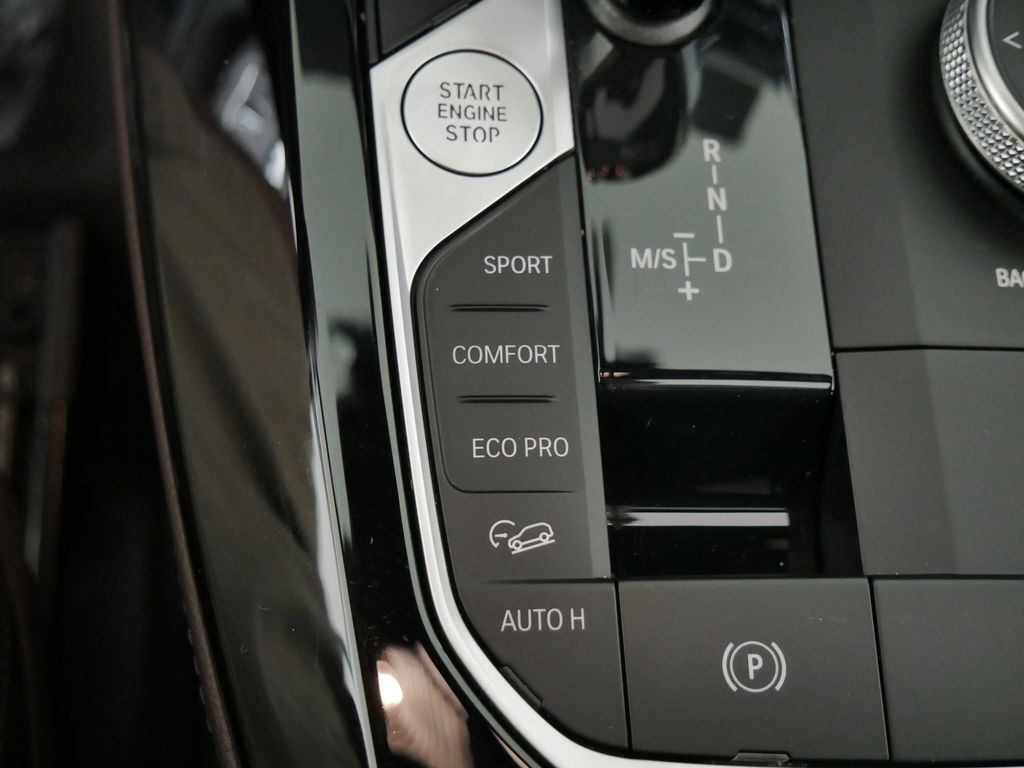 Thumbnail: 2023 BMW X4 - 49