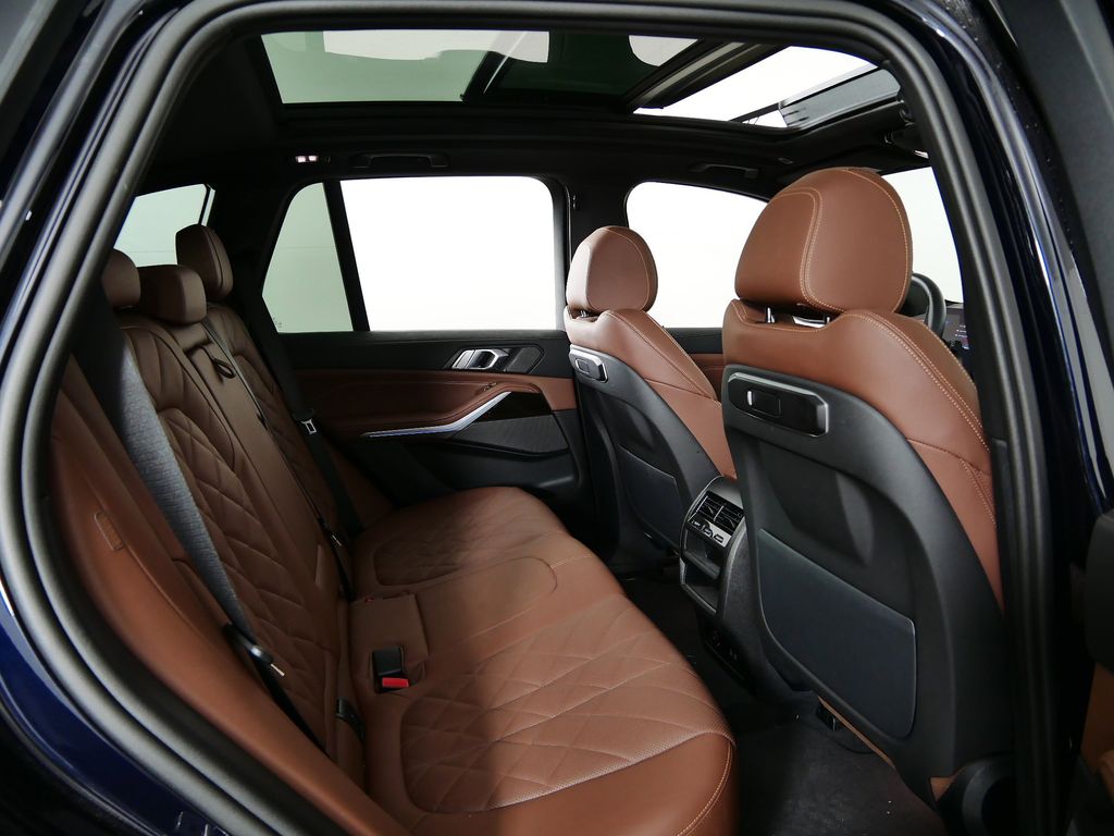 Thumbnail: 2024 BMW X5 - 22