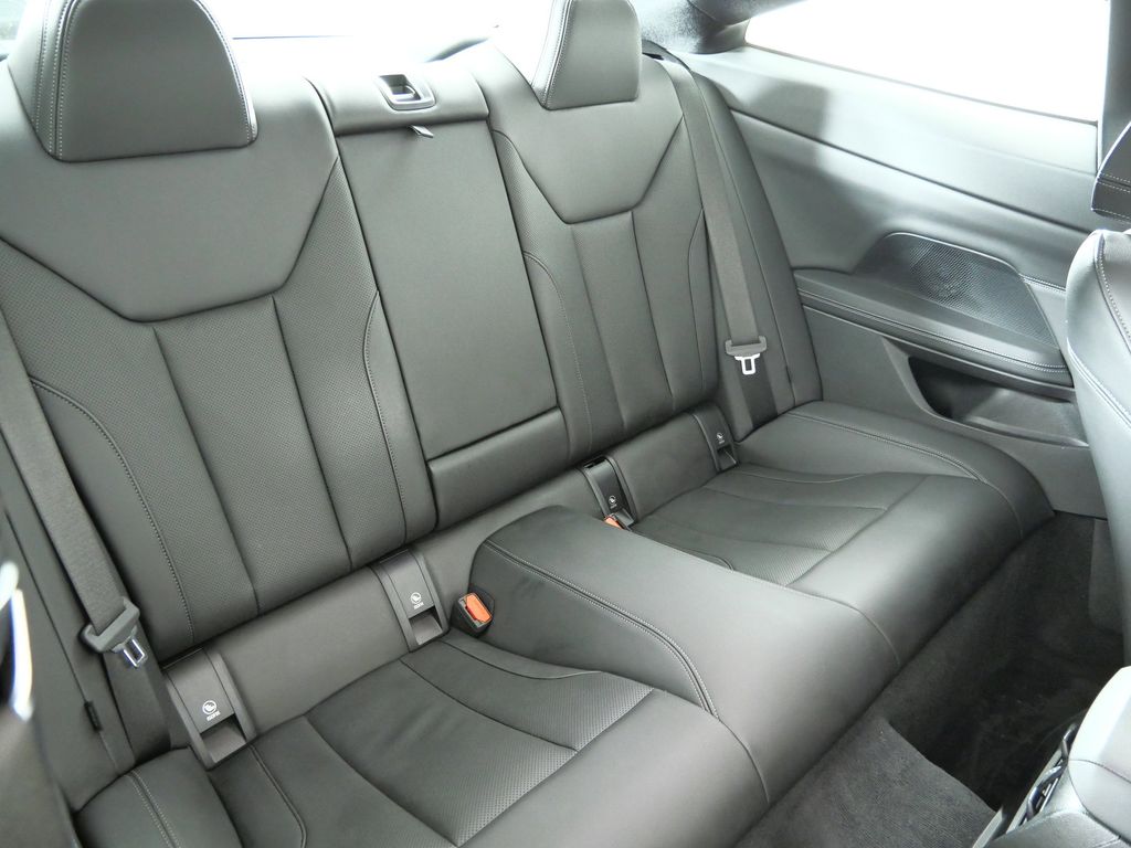 Thumbnail: 2025 BMW 4 Series - 30