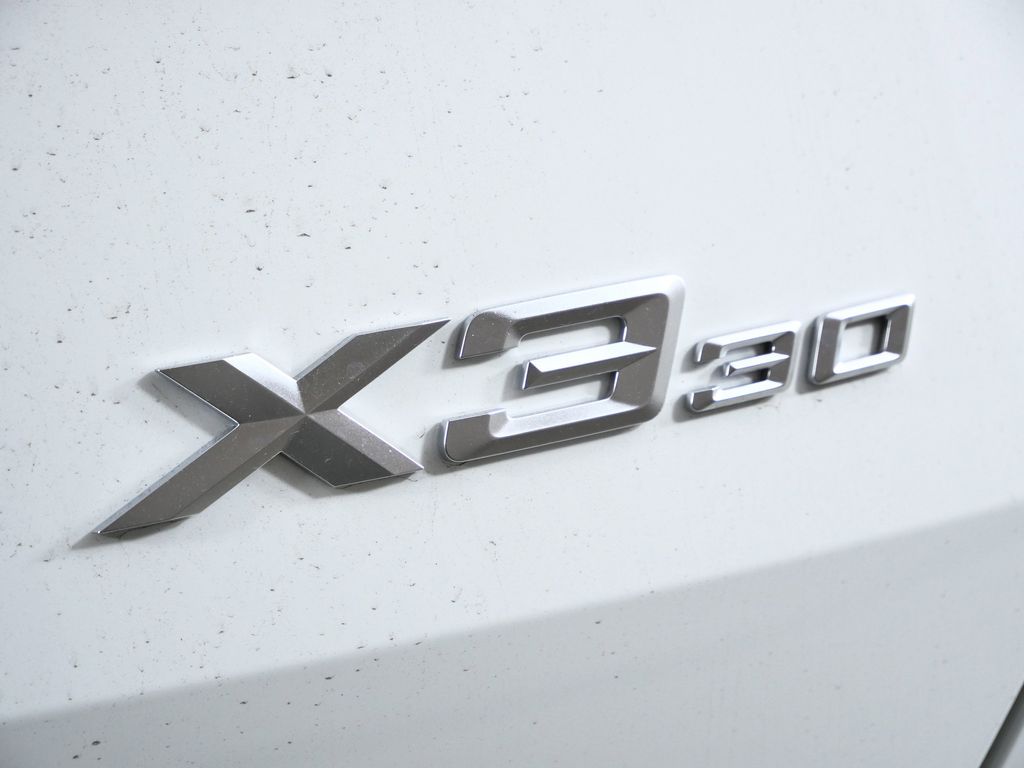 Thumbnail: 2026 BMW X3 - 12