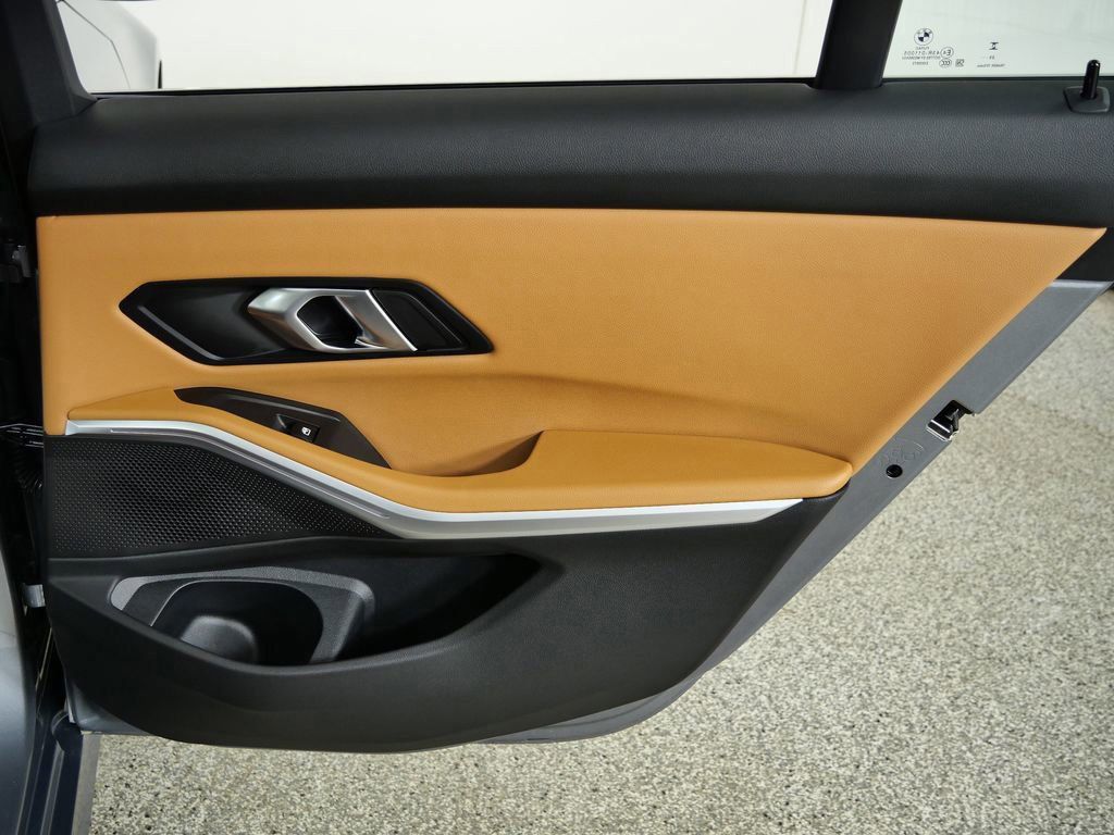 Thumbnail: 2026 BMW 3 Series - 25