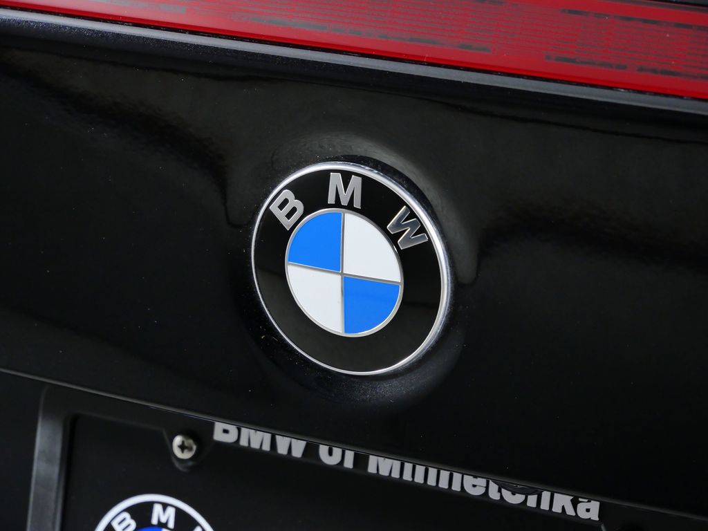 Thumbnail: 2016 BMW M4 - 12