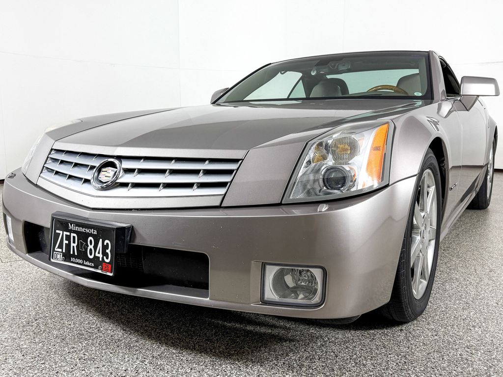 Thumbnail: 2004 Cadillac XLR - 5