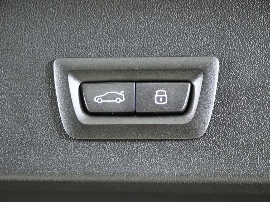 Thumbnail: 2026 BMW X3 - 29