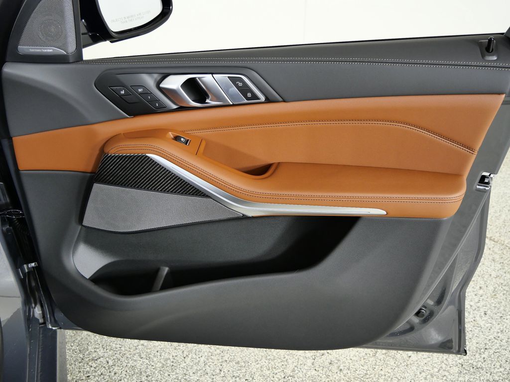 Thumbnail: 2026 BMW X5 - 19