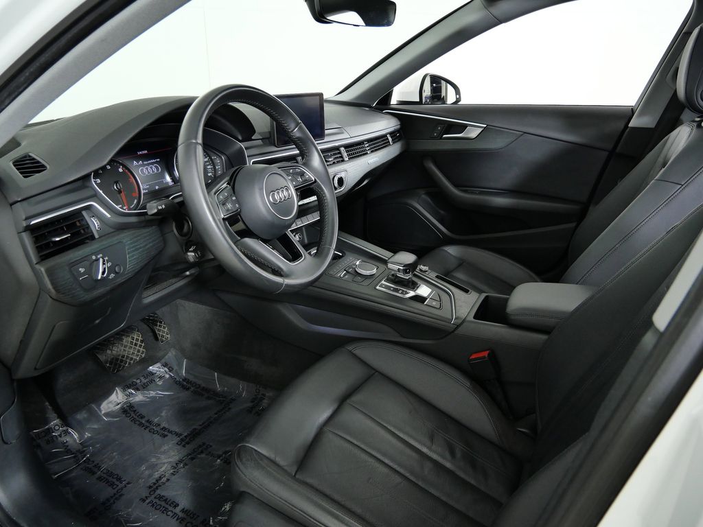 Thumbnail: 2018 Audi A4 - 33