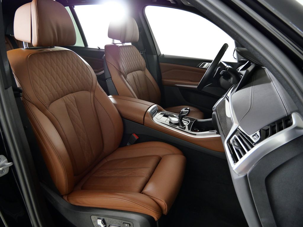 Thumbnail: 2023 BMW X5 - 26