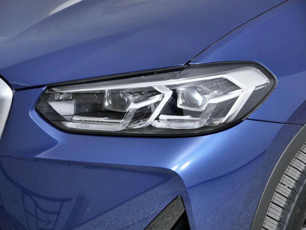 Thumbnail: 2022 BMW X3 - 4