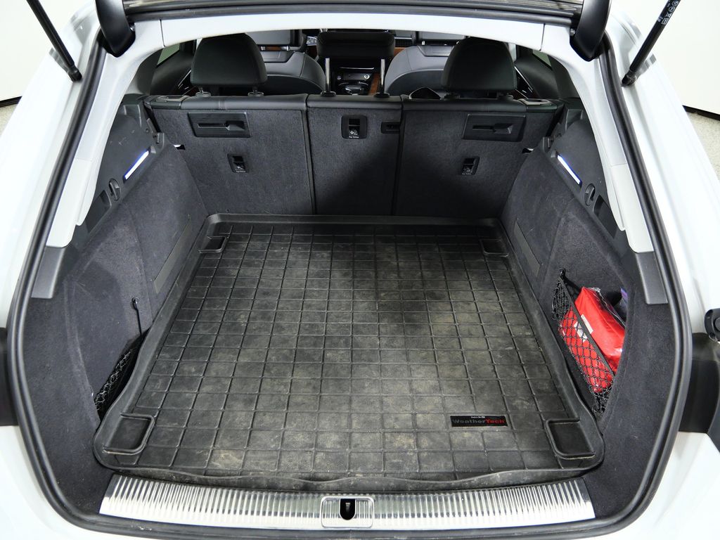 Thumbnail: 2021 Audi A4 - 29