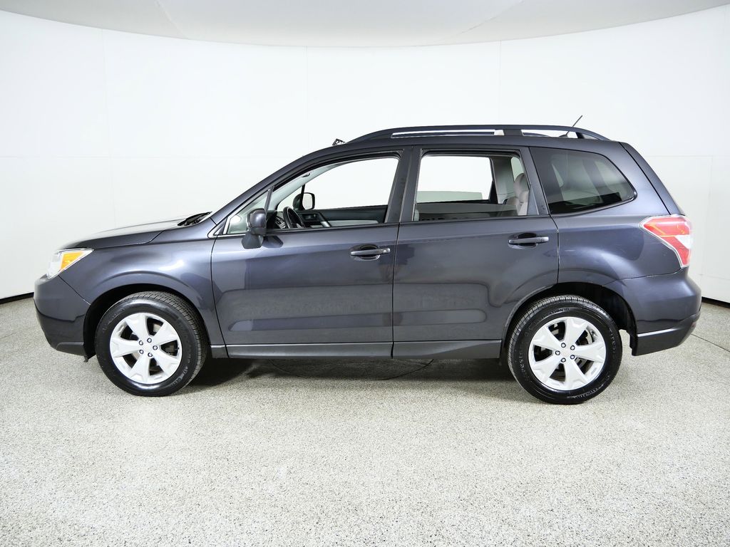 Thumbnail: 2015 Subaru Forester - 16