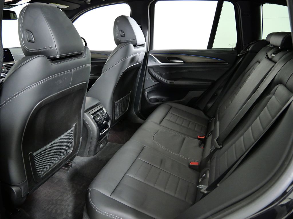 Thumbnail: 2021 BMW X3 - 31