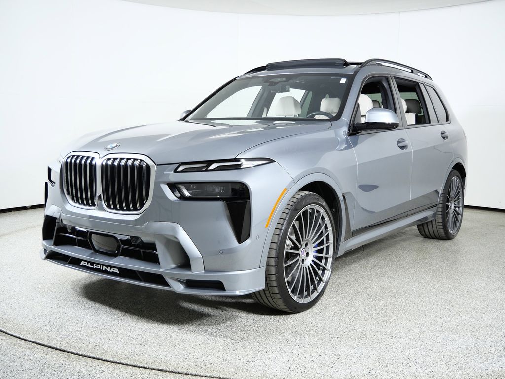 Thumbnail: 2023 BMW X7 - 1