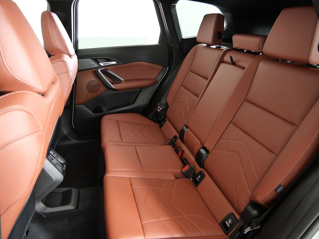 Thumbnail: 2026 BMW X1 - 30