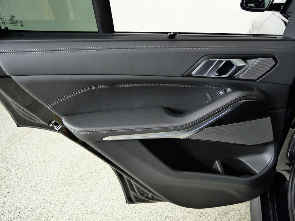 Thumbnail: 2026 BMW X5 - 31