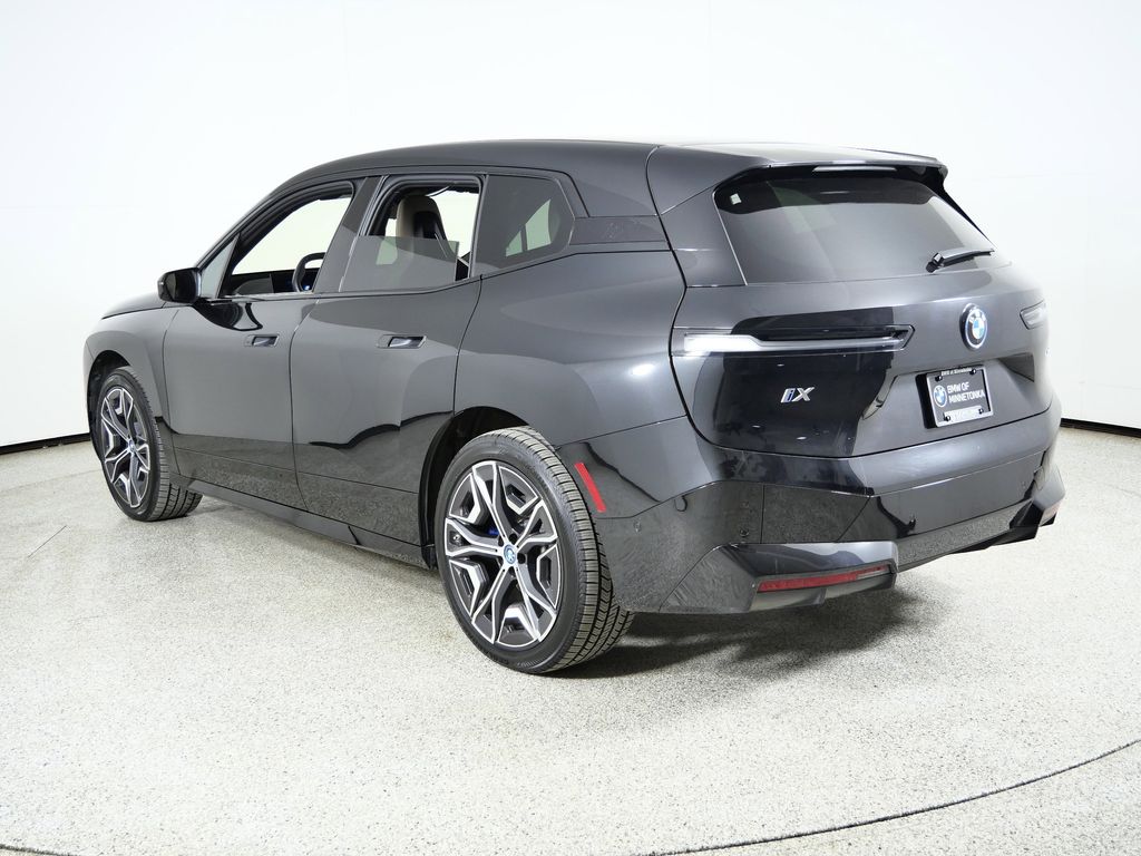 Thumbnail: 2025 BMW iX - 17