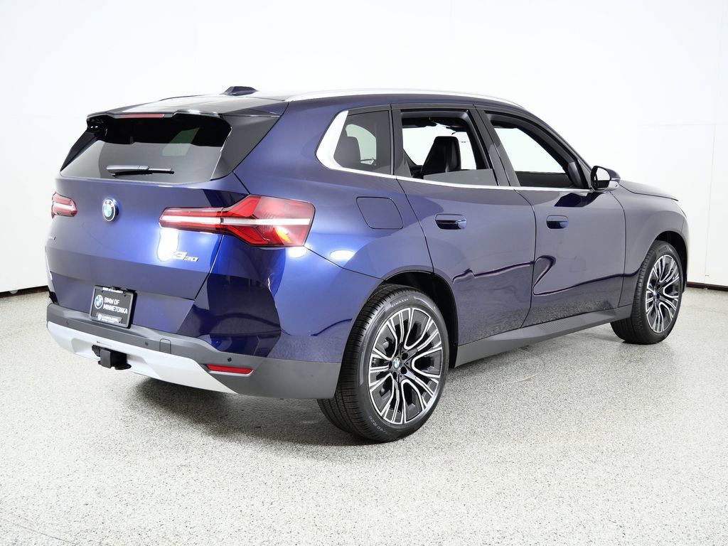Thumbnail: 2026 BMW X3 - 11