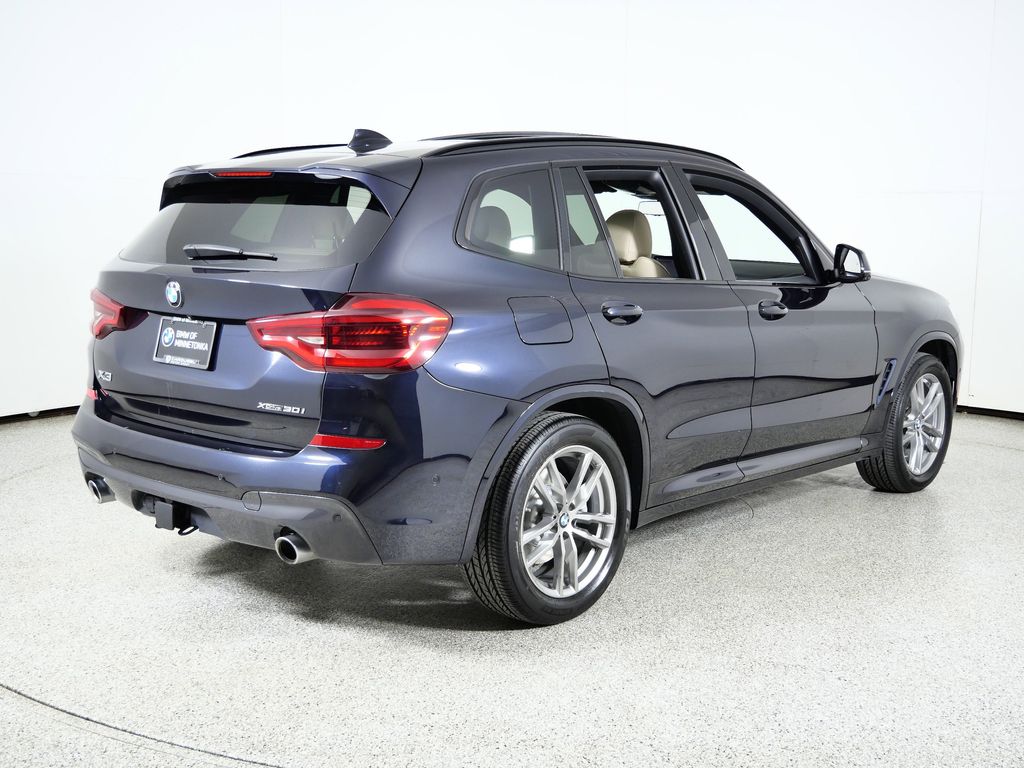 Thumbnail: 2021 BMW X3 - 10