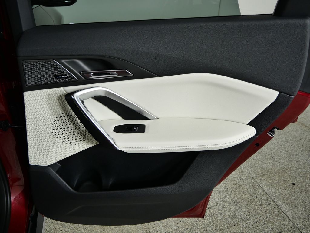 Thumbnail: 2026 BMW X1 - 28