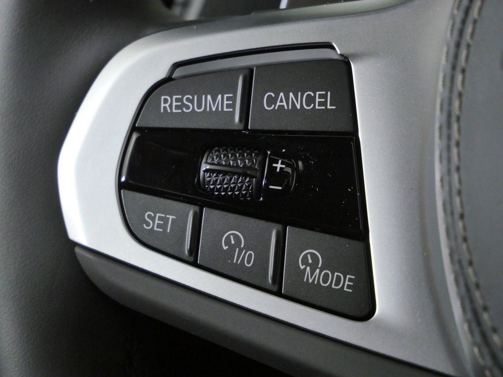 Thumbnail: 2026 BMW X5 - 41