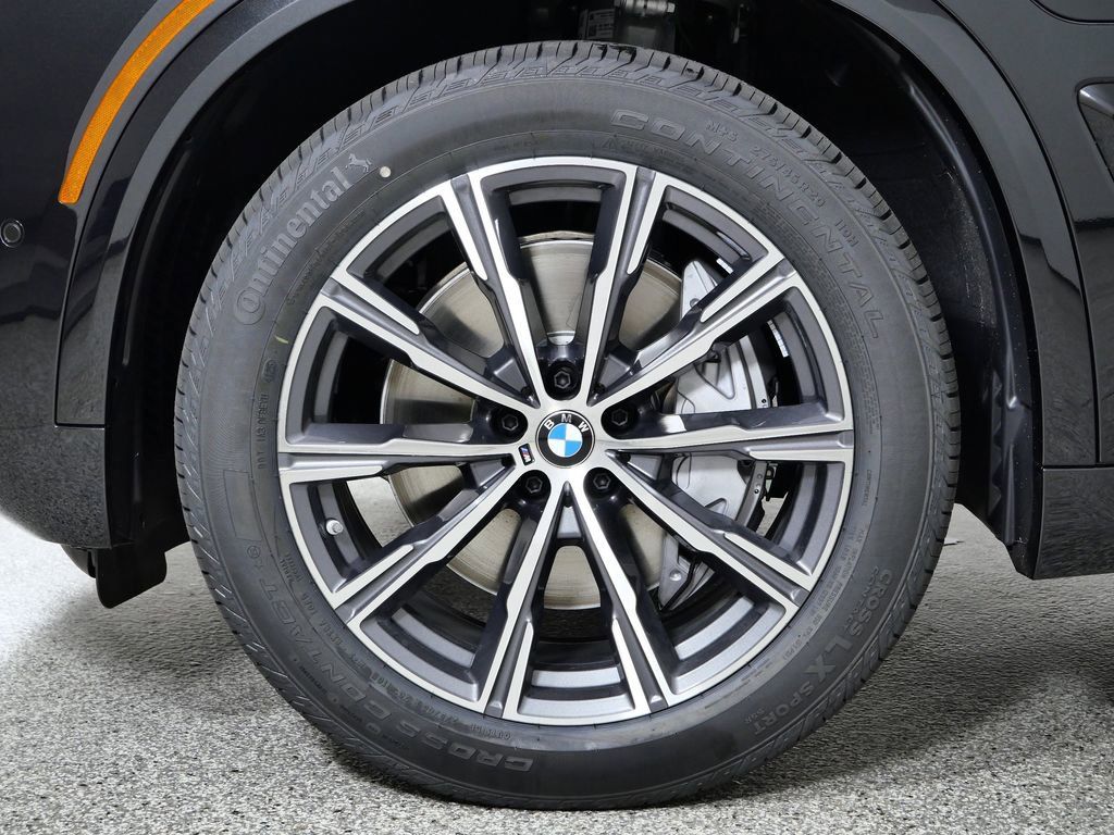 Thumbnail: 2026 BMW X5 - 19