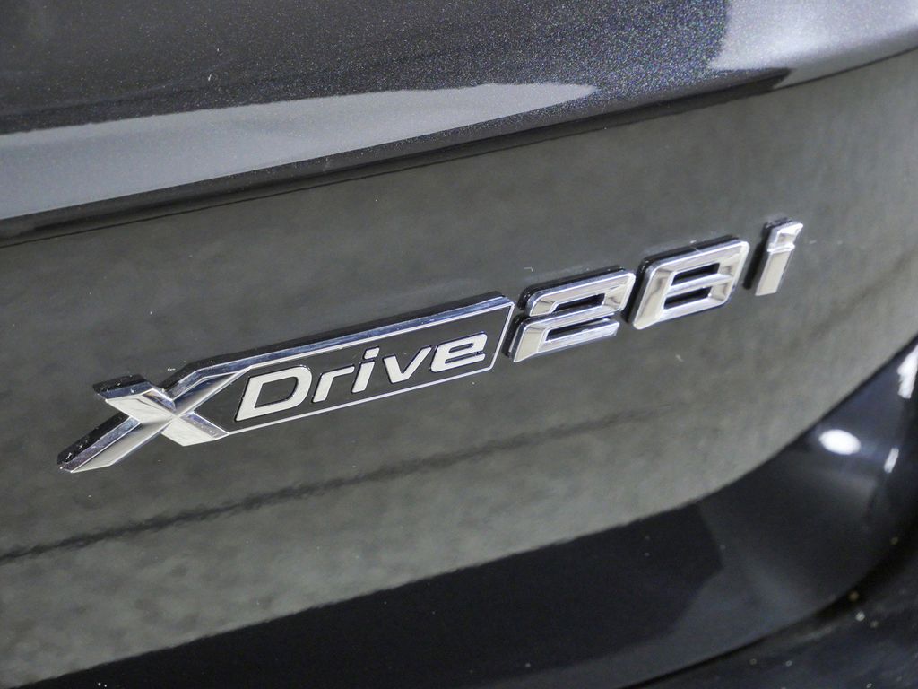 Thumbnail: 2026 BMW X1 - 12
