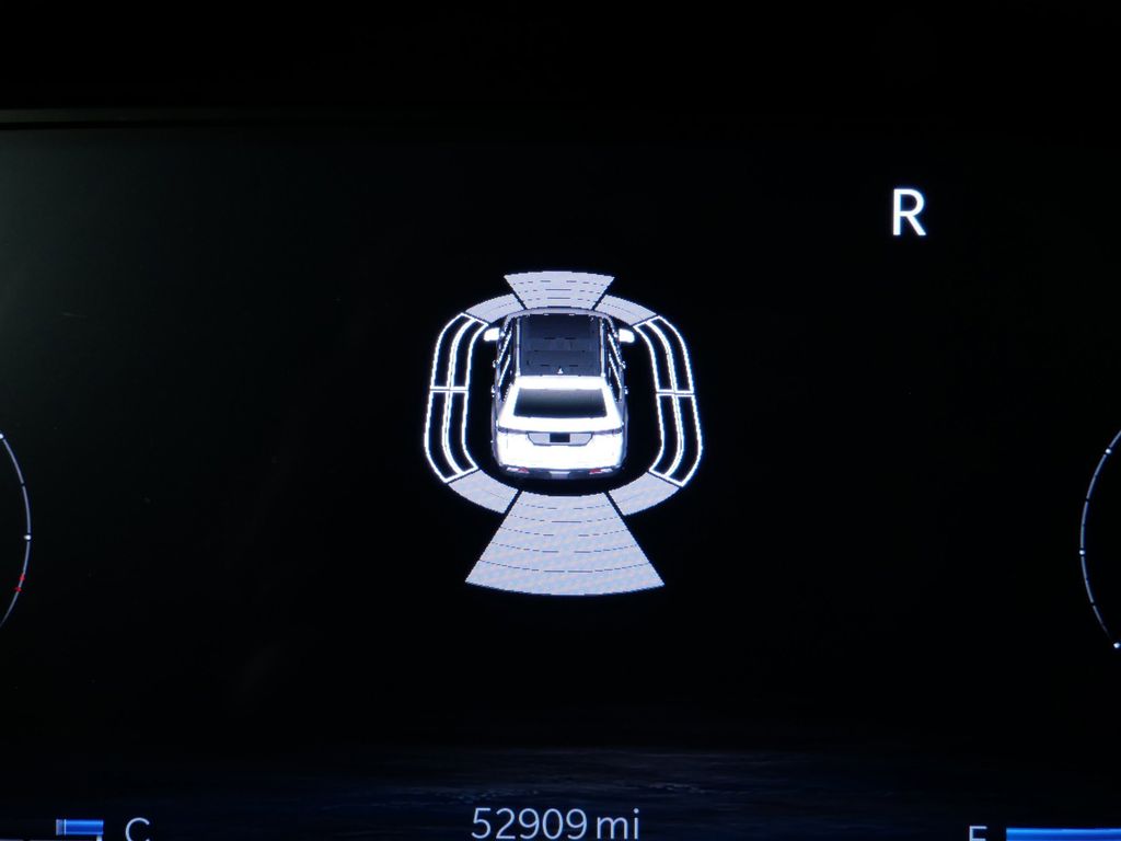 2022 Jeep Grand Wagoneer Series III 45