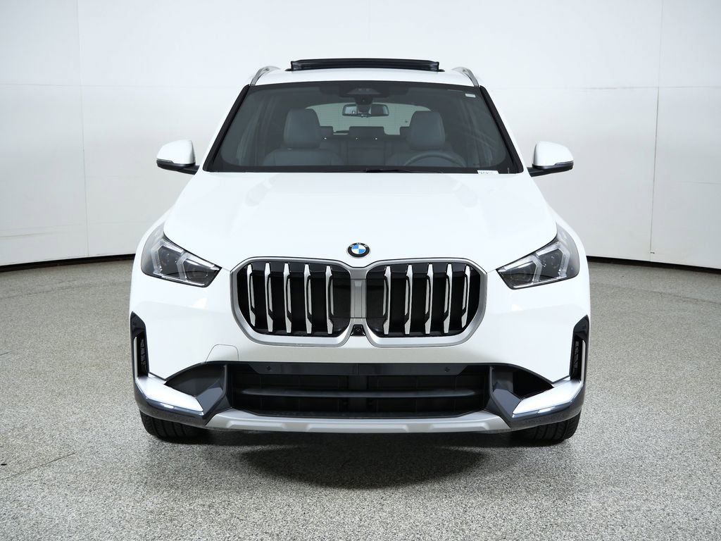Thumbnail: 2026 BMW X1 - 4