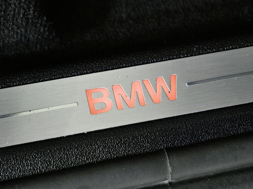 Thumbnail: 2022 BMW X7 - 24