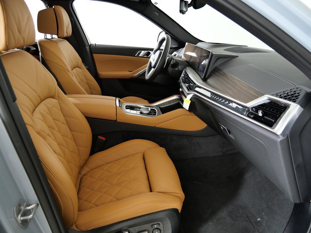 Thumbnail: 2026 BMW X6 - 22