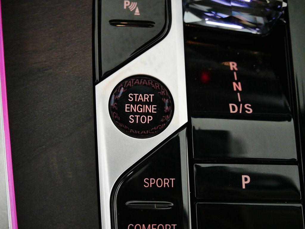 Thumbnail: 2024 BMW X7 - 42