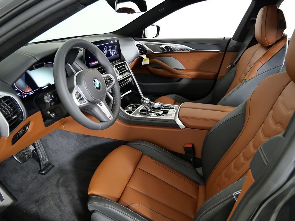 Thumbnail: 2026 BMW 8 Series - 35