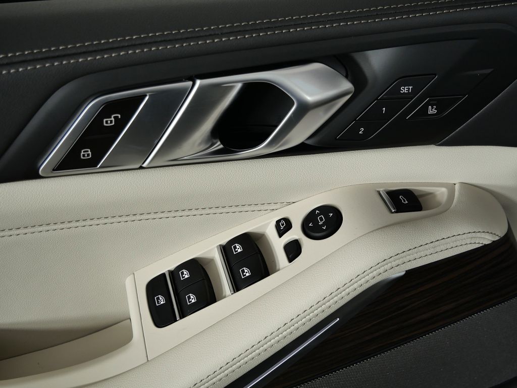 Thumbnail: 2026 BMW X5 - 37