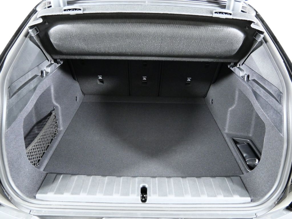 Thumbnail: 2026 BMW X2 - 27