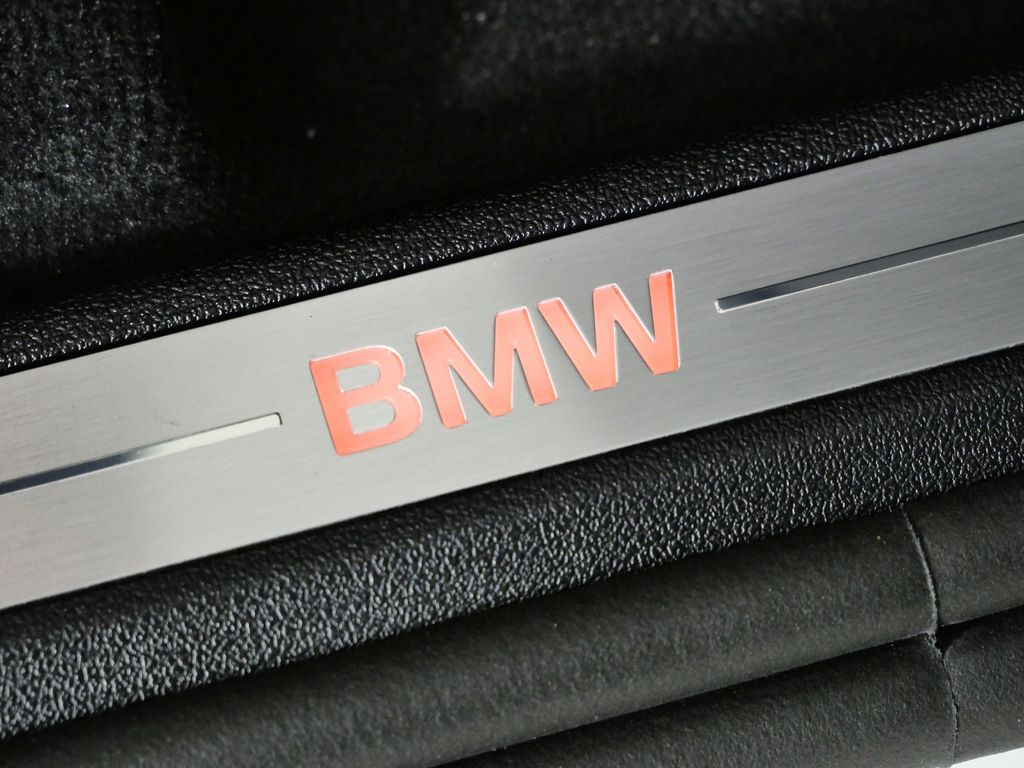 Thumbnail: 2026 BMW X5 - 23