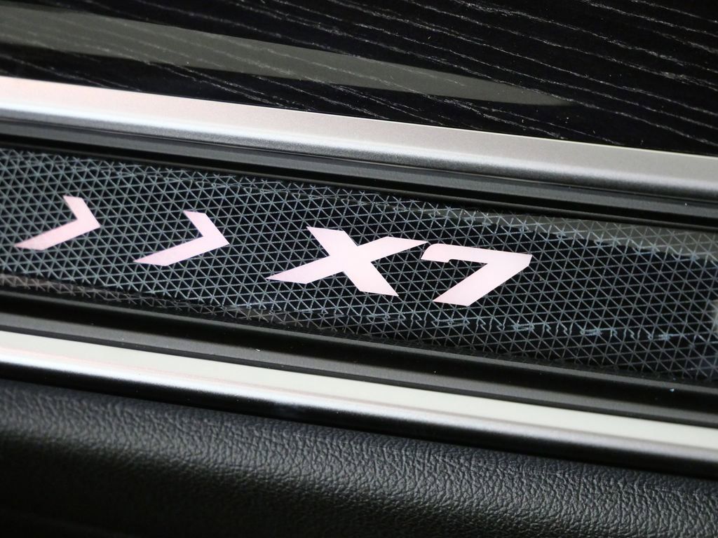 Thumbnail: 2026 BMW X7 - 26