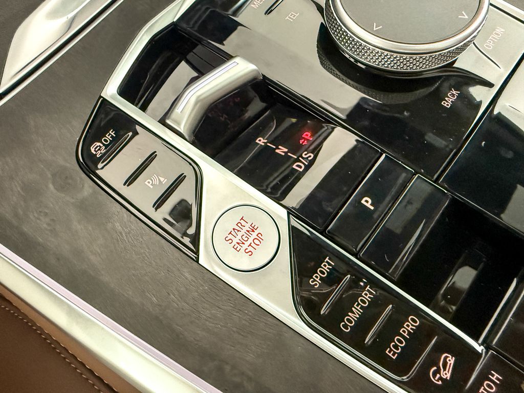 Thumbnail: 2026 BMW X5 - 51