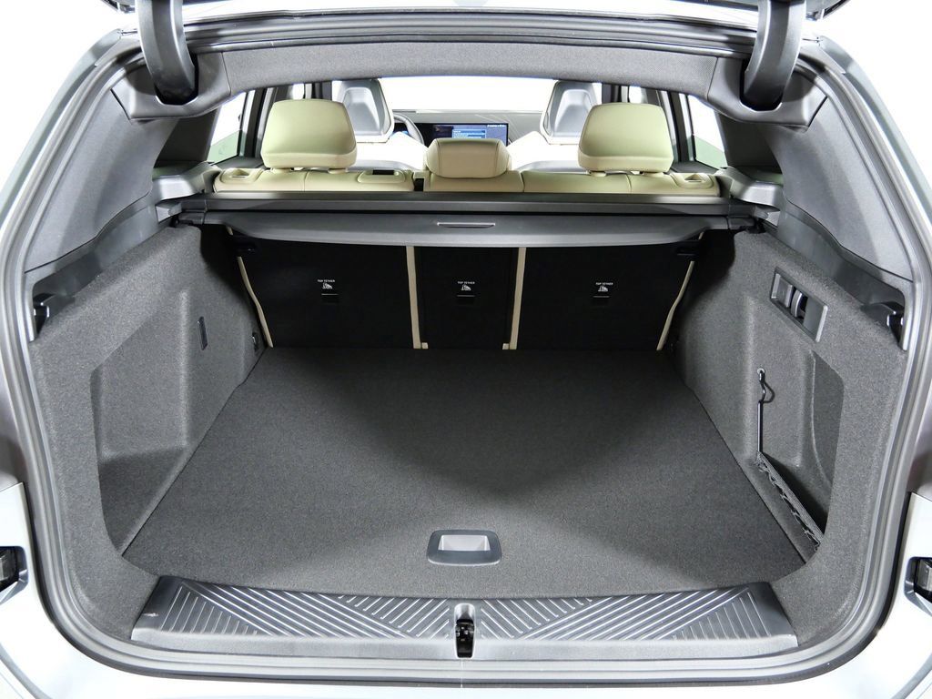 Thumbnail: 2026 BMW X3 - 29